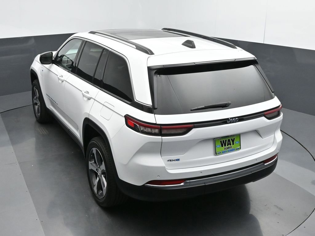 Used 2023 Jeep Grand Cherokee 4WD 4xe image 36