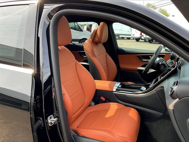 Used 2026 Mercedes-Benz GLC 300 4MATIC image 31