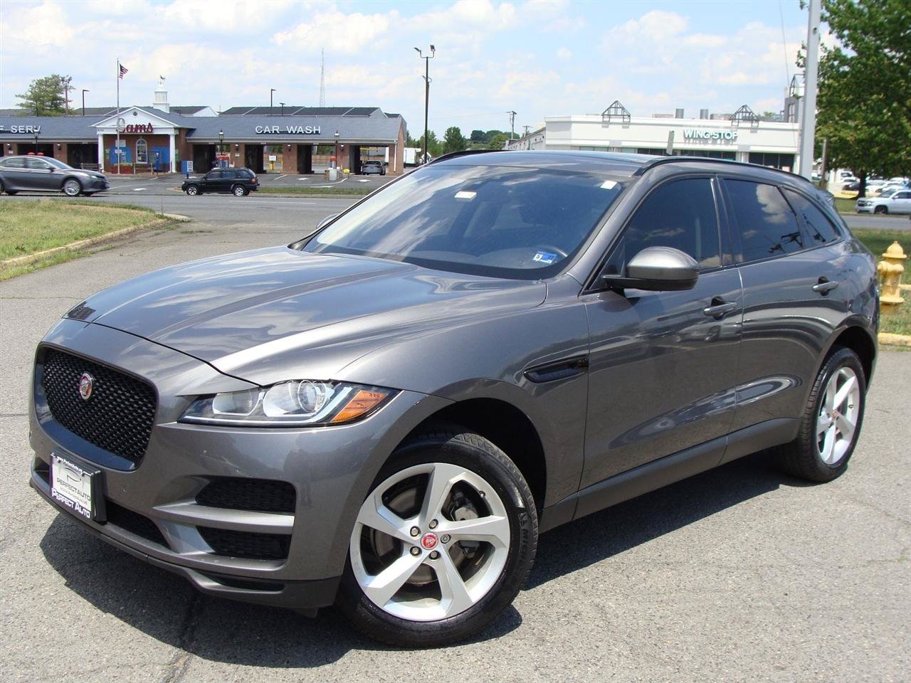 Used 2019 Jaguar F-PACE Premium AWD/4WD image 3