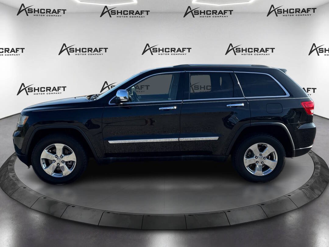 Used 2012 Jeep Grand Cherokee Limited w/ Trailer Tow Group IV RWD image 9