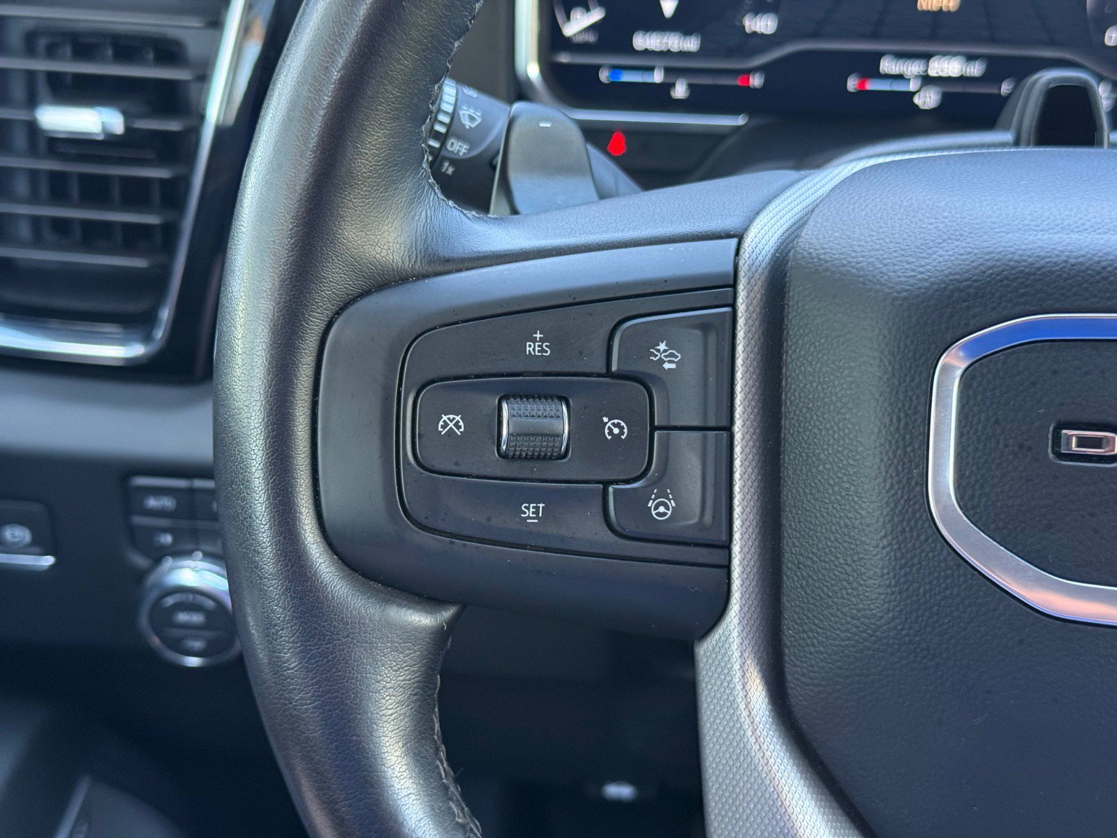 Certified 2024 GMC Sierra 1500 Denali image 25