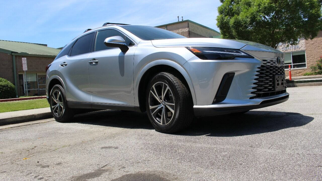 Used 2024 Lexus RX 350 FWD w/ Technology Package image 4