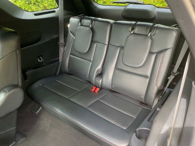 Used 2025 Ford Explorer ST-Line AWD/4WD image 10
