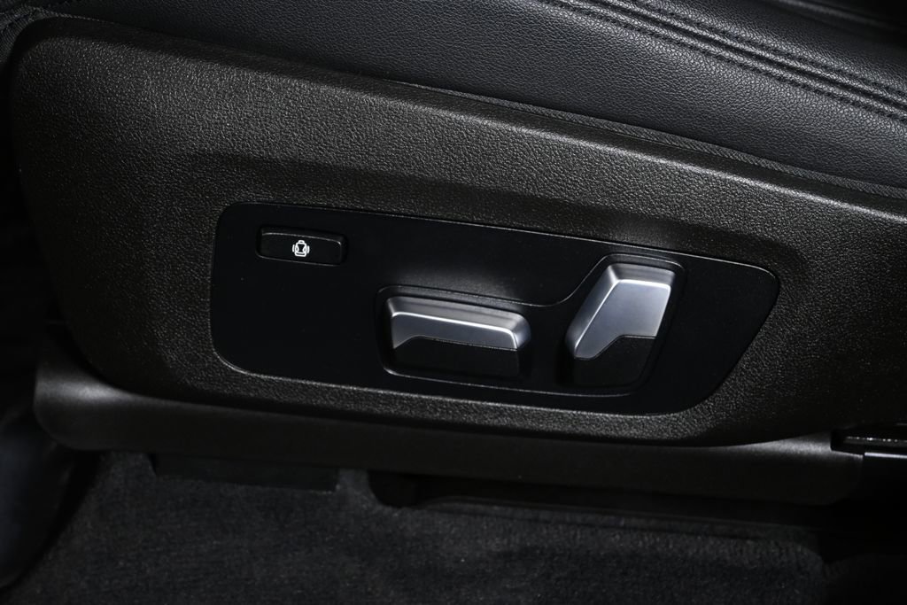 Used 2019 BMW X3 xDrive30i w/ Driving Assistance Package image 27