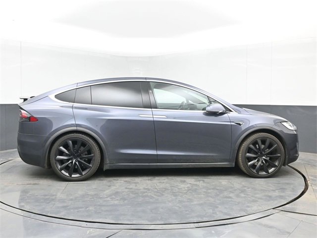 Used 2020 Tesla Model X Long Range image 11