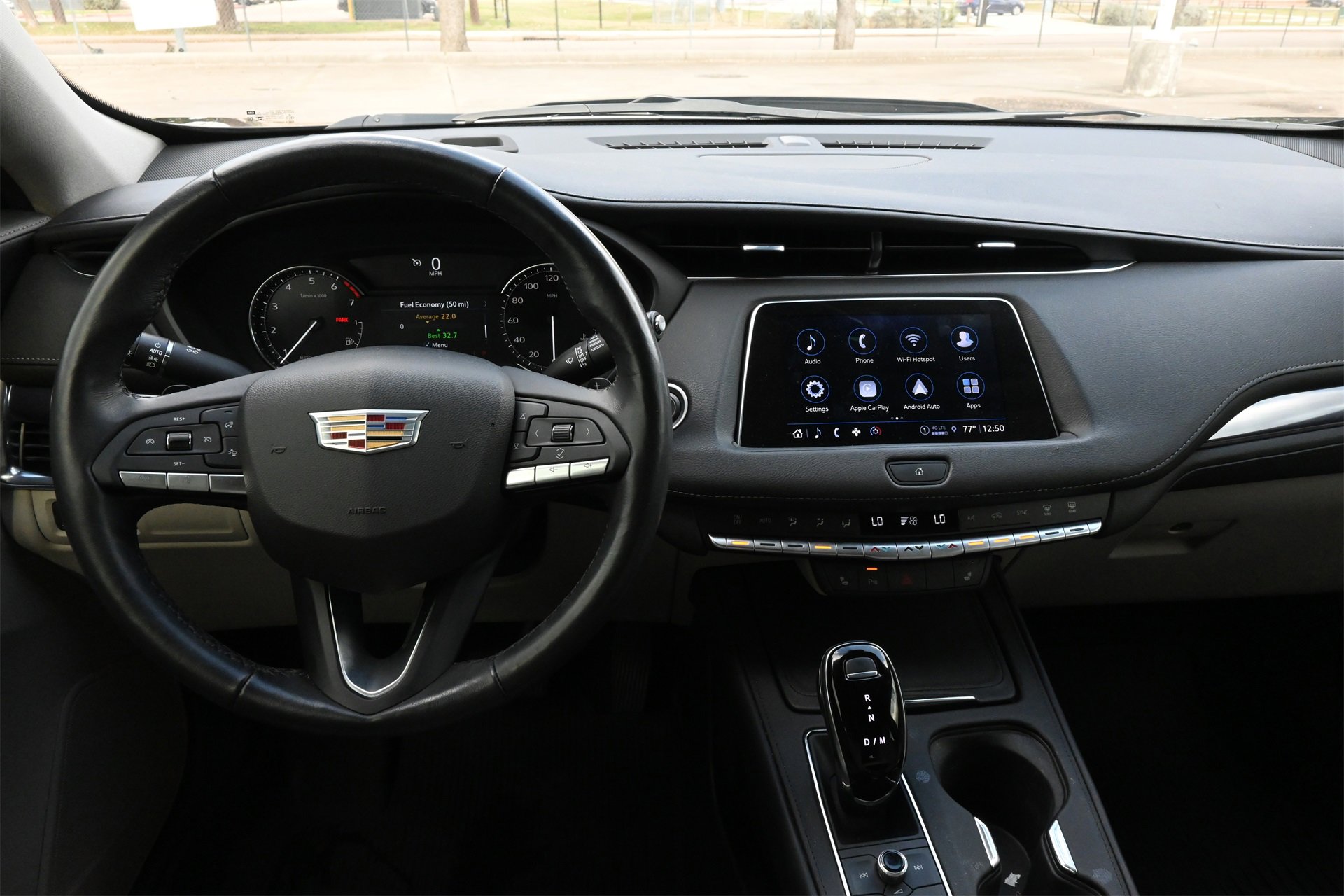 Certified 2023 Cadillac XT4 Luxury w/ Cold Weather Package image 9