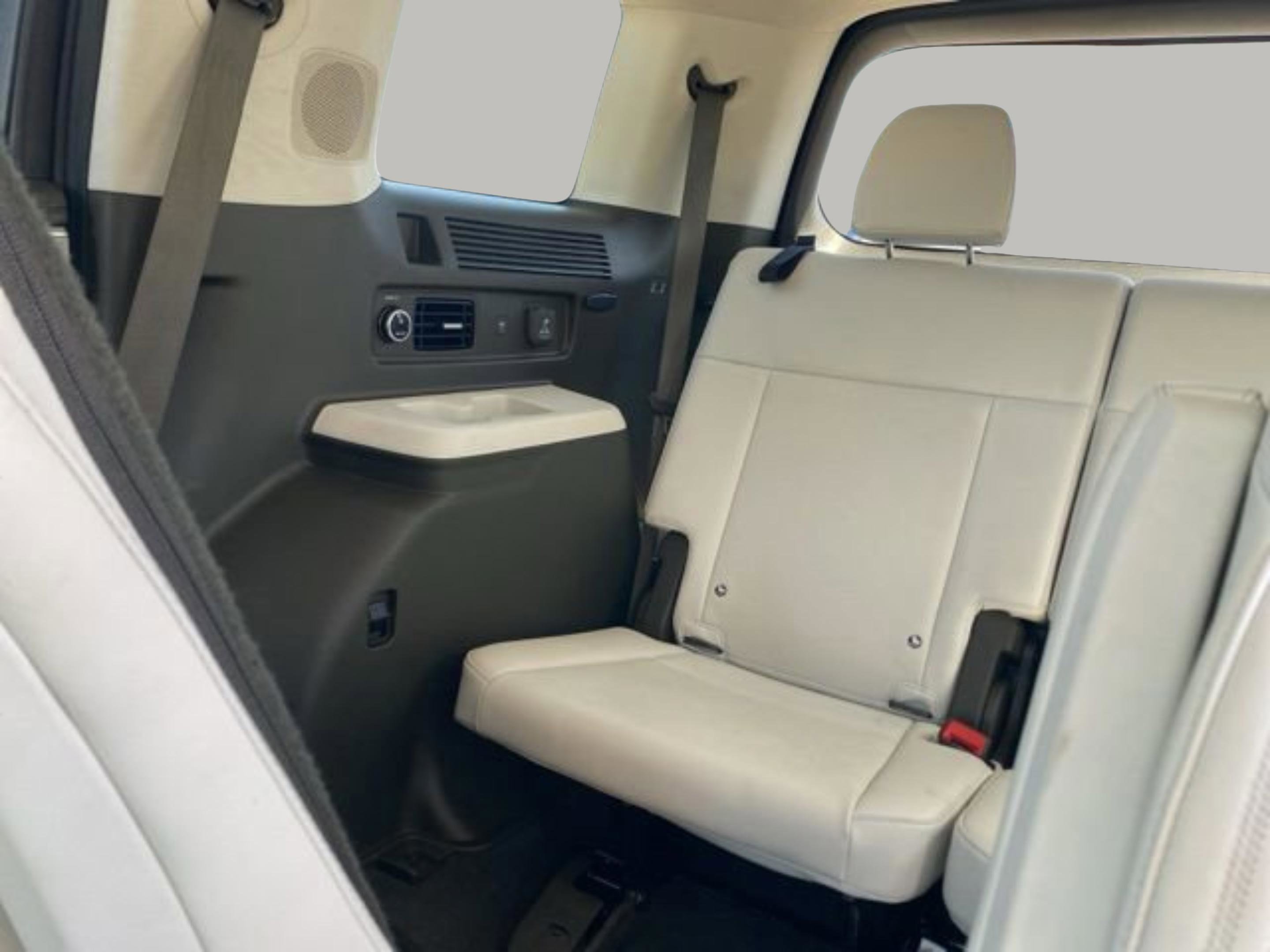 Certified 2025 Hyundai Santa Fe Calligraphy image 36