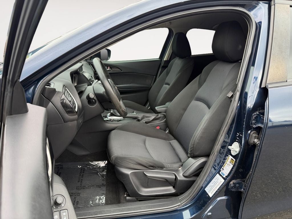 Used 2015 MAZDA MAZDA3 i Sport FWD image 6