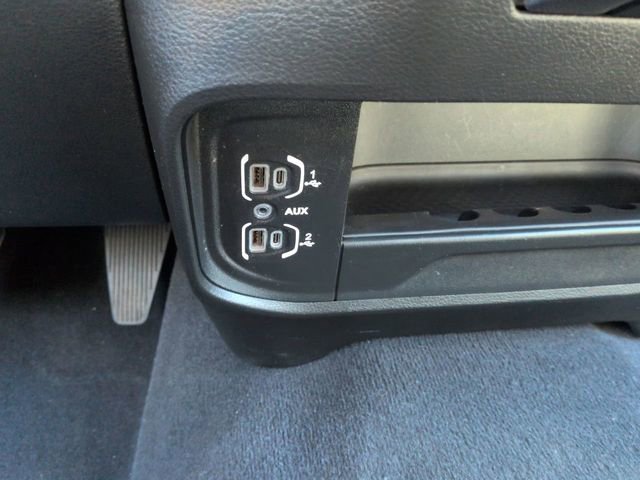 Used 2024 RAM 2500 Big Horn image 28