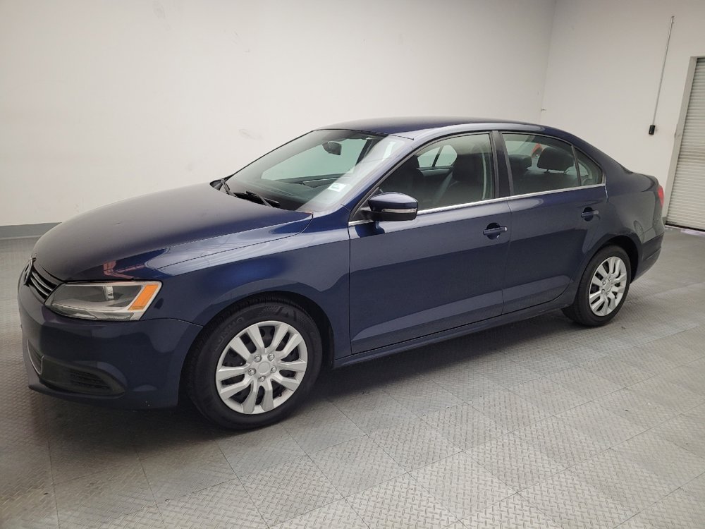 Used 2013 Volkswagen Jetta SE image 2
