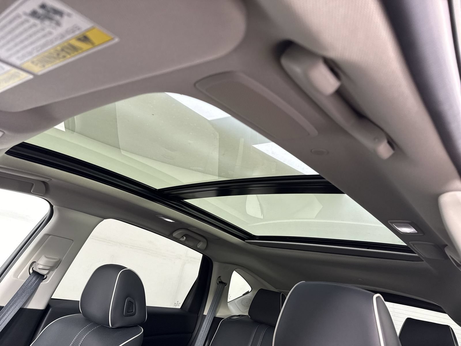 Certified 2024 Acura RDX SH-AWD w/ Advance Package image 18