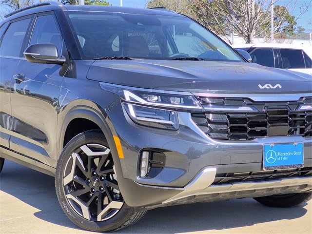 Used 2024 Kia Seltos SX w/ SX Sunroof Package image 7