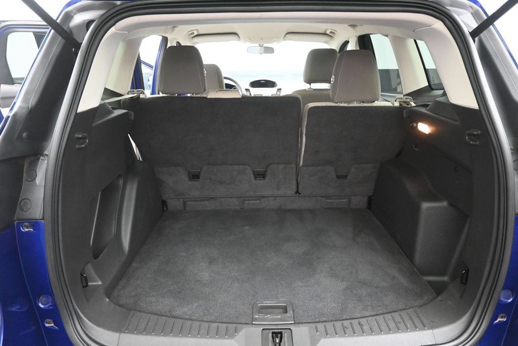 Used 2015 Ford Escape SE FWD image 2