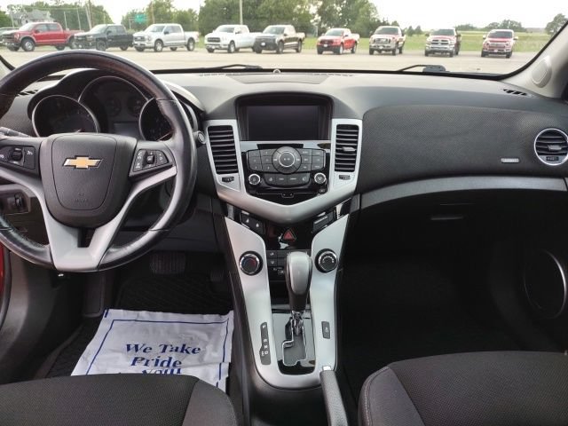 Used 2013 Chevrolet Cruze LT w/ All-Star Edition FWD image 12
