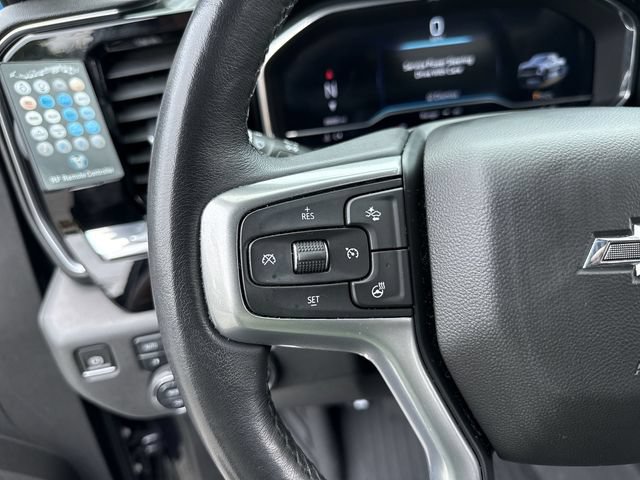 Used 2022 Chevrolet Silverado 1500 LT Trail Boss w/ LPO, Dark Essentials Package AWD/4WD image 14