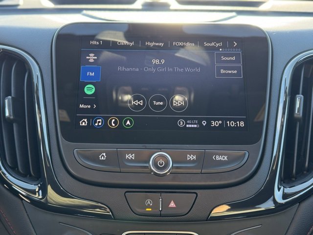 Used 2022 Chevrolet Equinox RS w/ RS Leather Package image 18