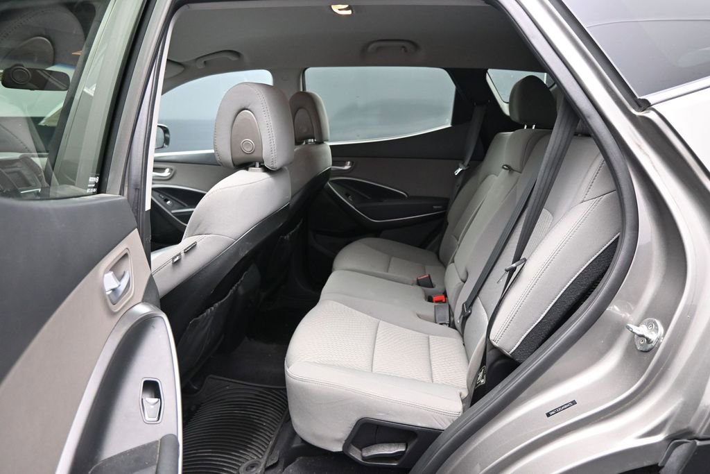 Used 2018 Hyundai Santa Fe Sport FWD image 23