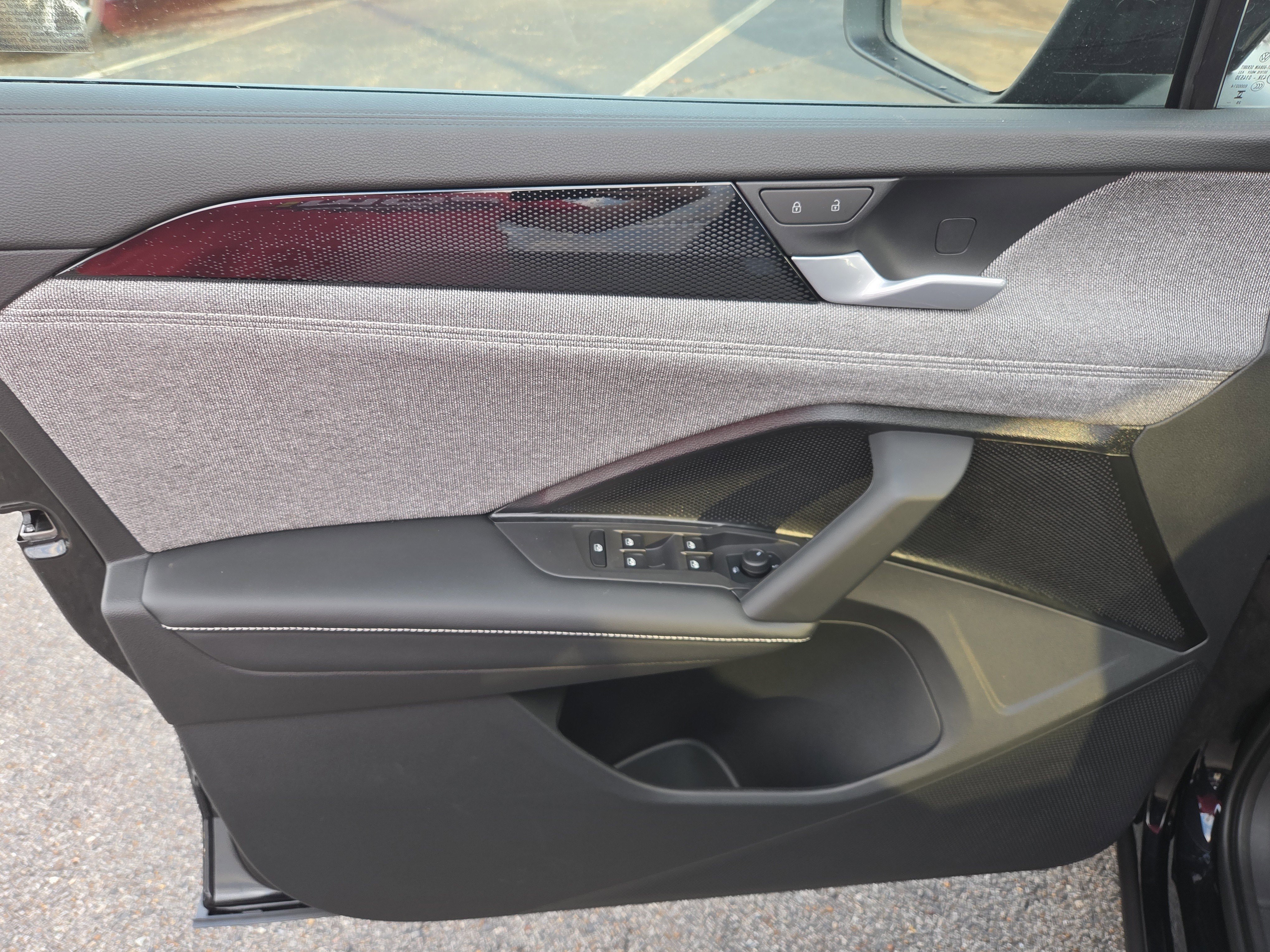 New 2026 Volkswagen Tiguan S image 5