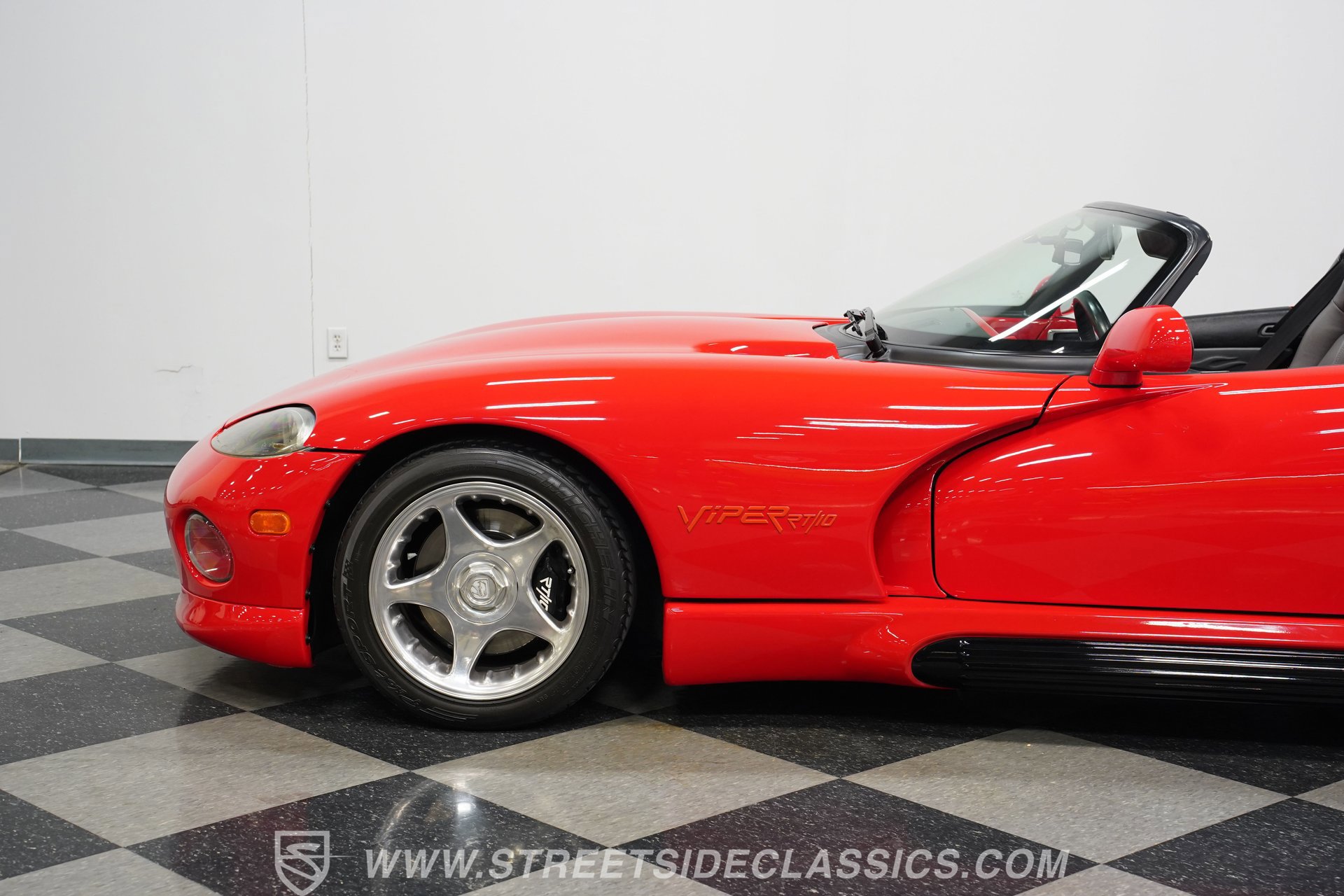 Used 1994 Dodge Viper RT/10 RWD image 22