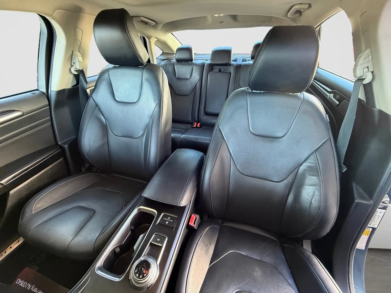 Used 2019 Ford Fusion Titanium FWD image 13