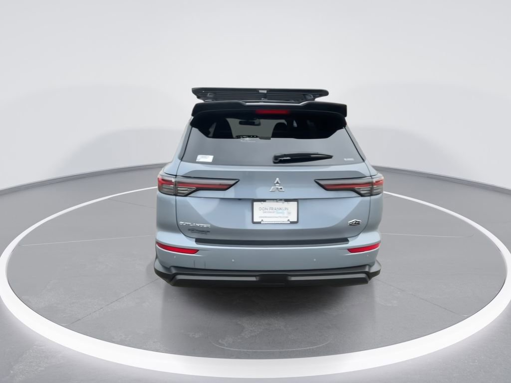 New 2026 Mitsubishi Outlander AWD image 7
