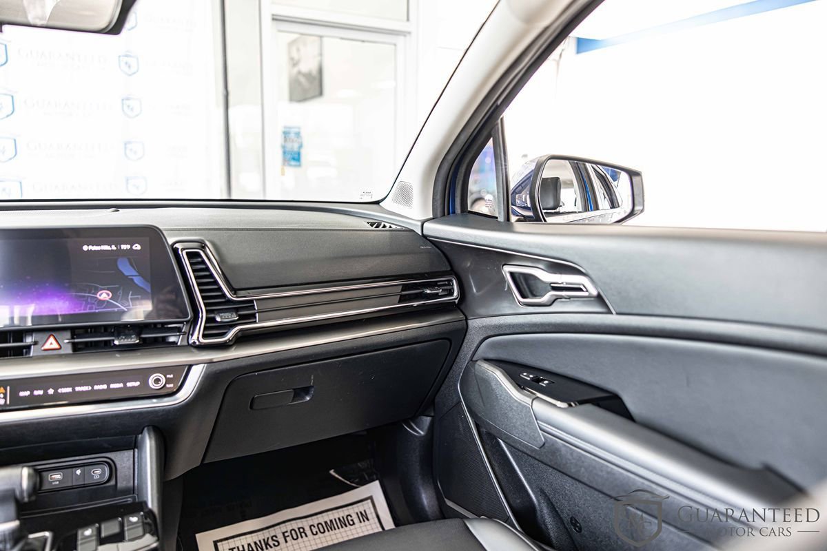 Used 2023 Kia Sportage EX FWD image 36