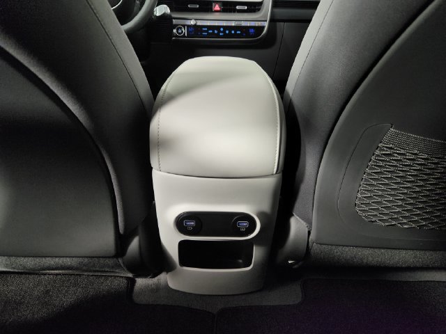 Certified 2024 Hyundai Ioniq 5 SEL AWD/4WD image 17