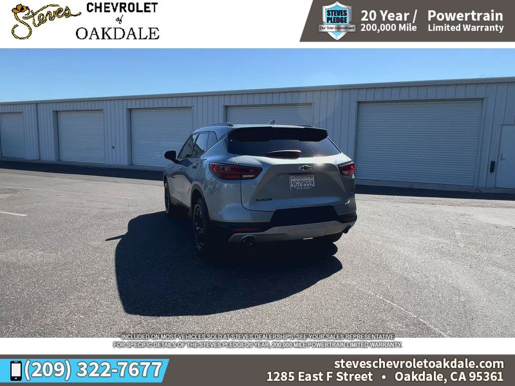 Used 2023 Chevrolet Blazer LT w/ Midnight/Sport Edition FWD image 10