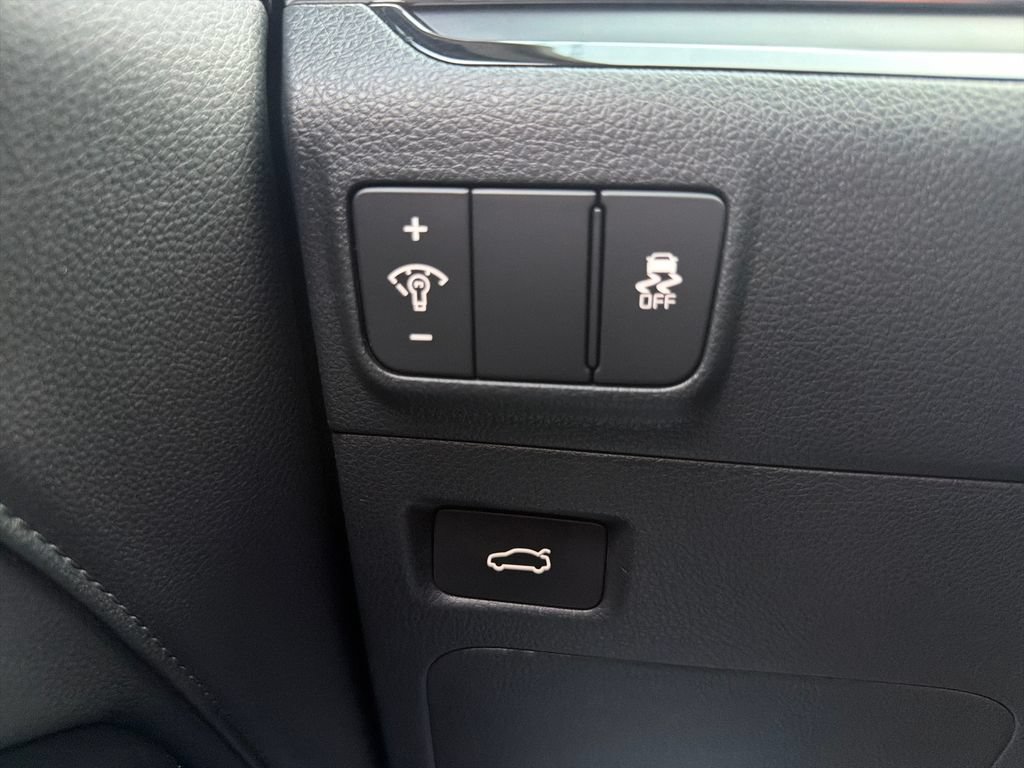 Used 2025 Kia K5 EX FWD image 14