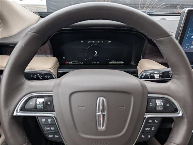 Certified 2022 Lincoln Nautilus Reserve image 40