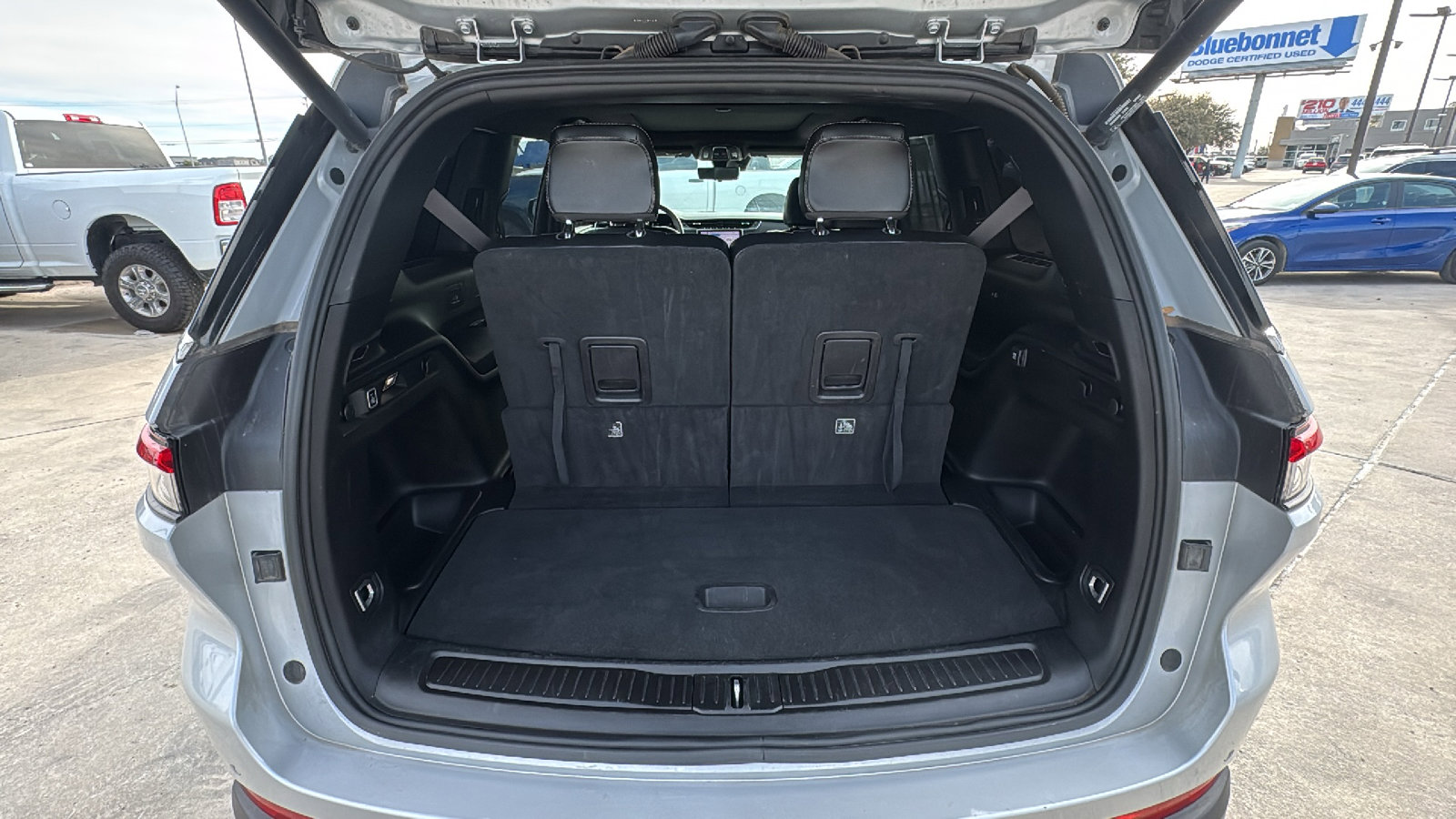 Certified 2024 Jeep Grand Cherokee L Limited w/ Luxury Tech Group II image 26