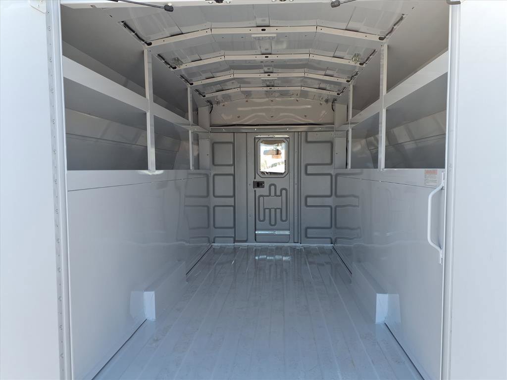 New 2025 GMC Savana 3500 w/ Power Convenience Package RWD image 4