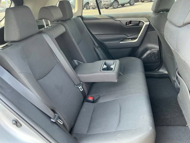 Used 2025 Toyota RAV4 LE AWD/4WD image 19