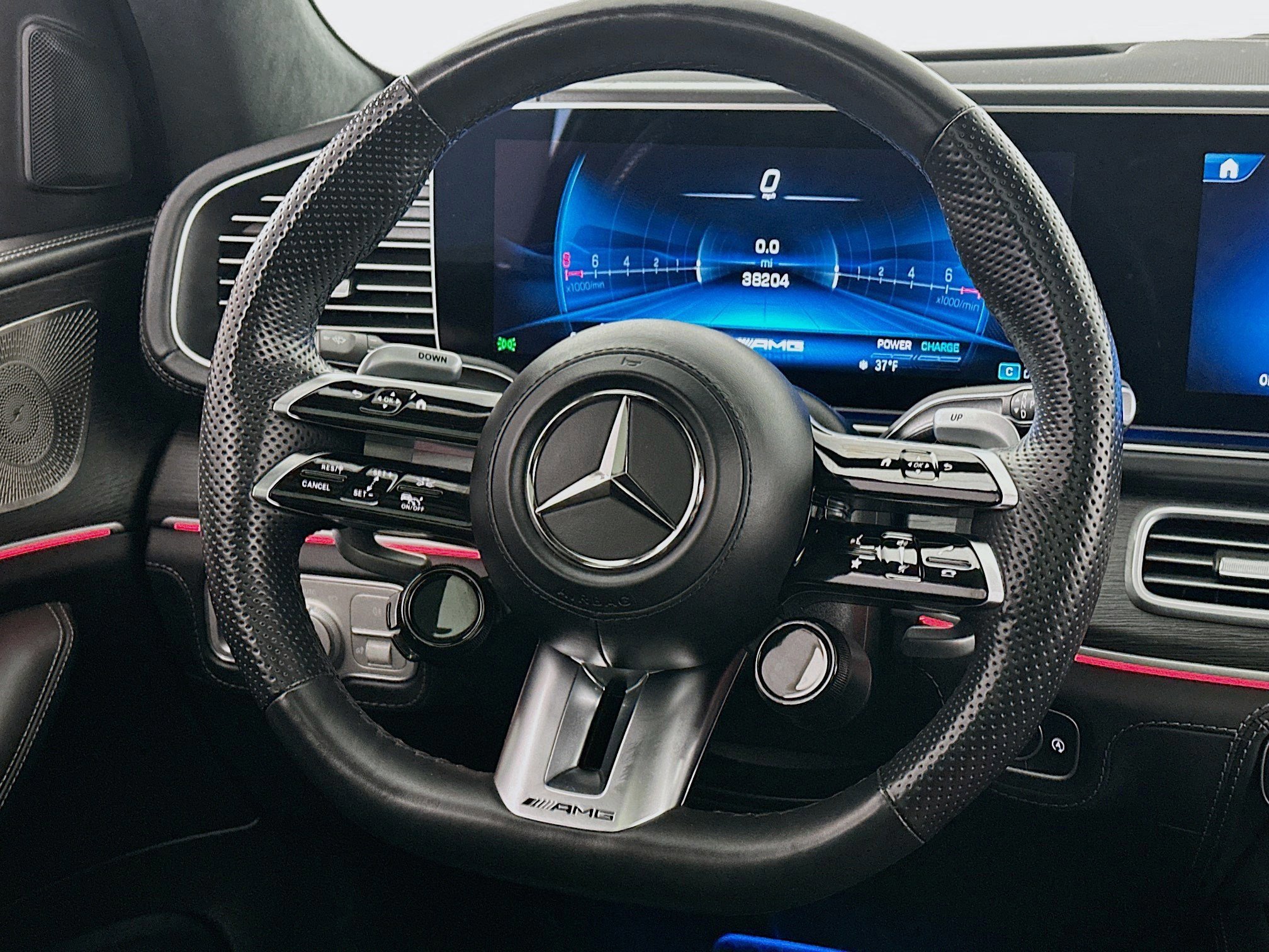 Used 2024 Mercedes-Benz GLS 63 AMG 4MATIC image 8