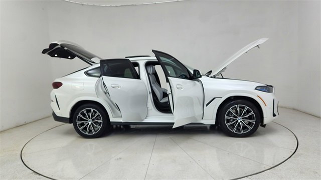 Used 2025 BMW X6 xDrive40i image 77