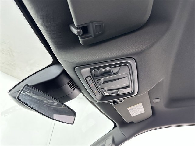 Used 2023 Chevrolet Silverado 1500 Custom image 19