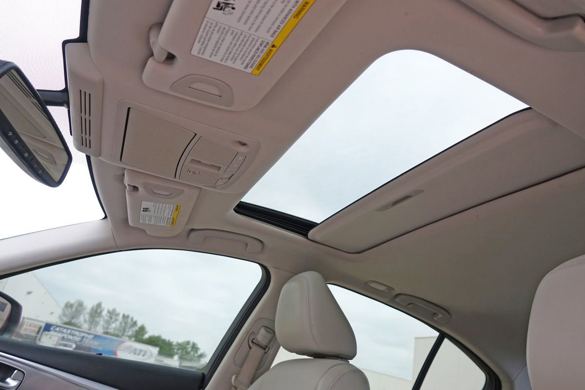 Used 2014 INFINITI Q50 Premium w/ Navigation Package image 10