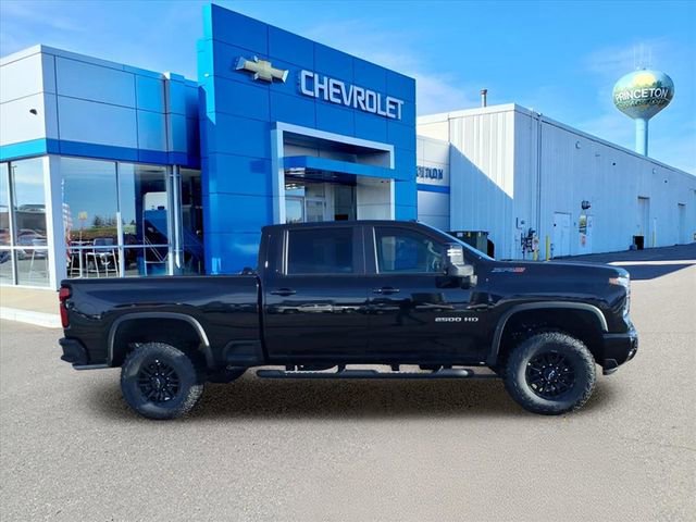 New 2026 Chevrolet Silverado 2500 ZR2 image 2