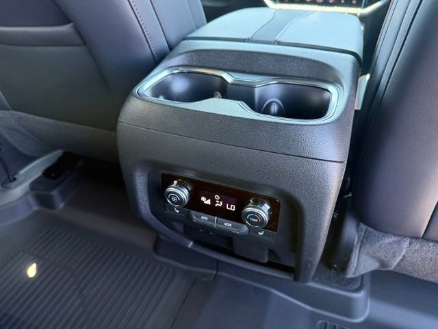 New 2026 GMC Acadia AT4 w/ Luxury Package AWD/4WD image 52