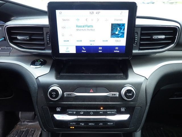 Used 2020 Ford Explorer XLT w/ Equipment Group 202A image 15