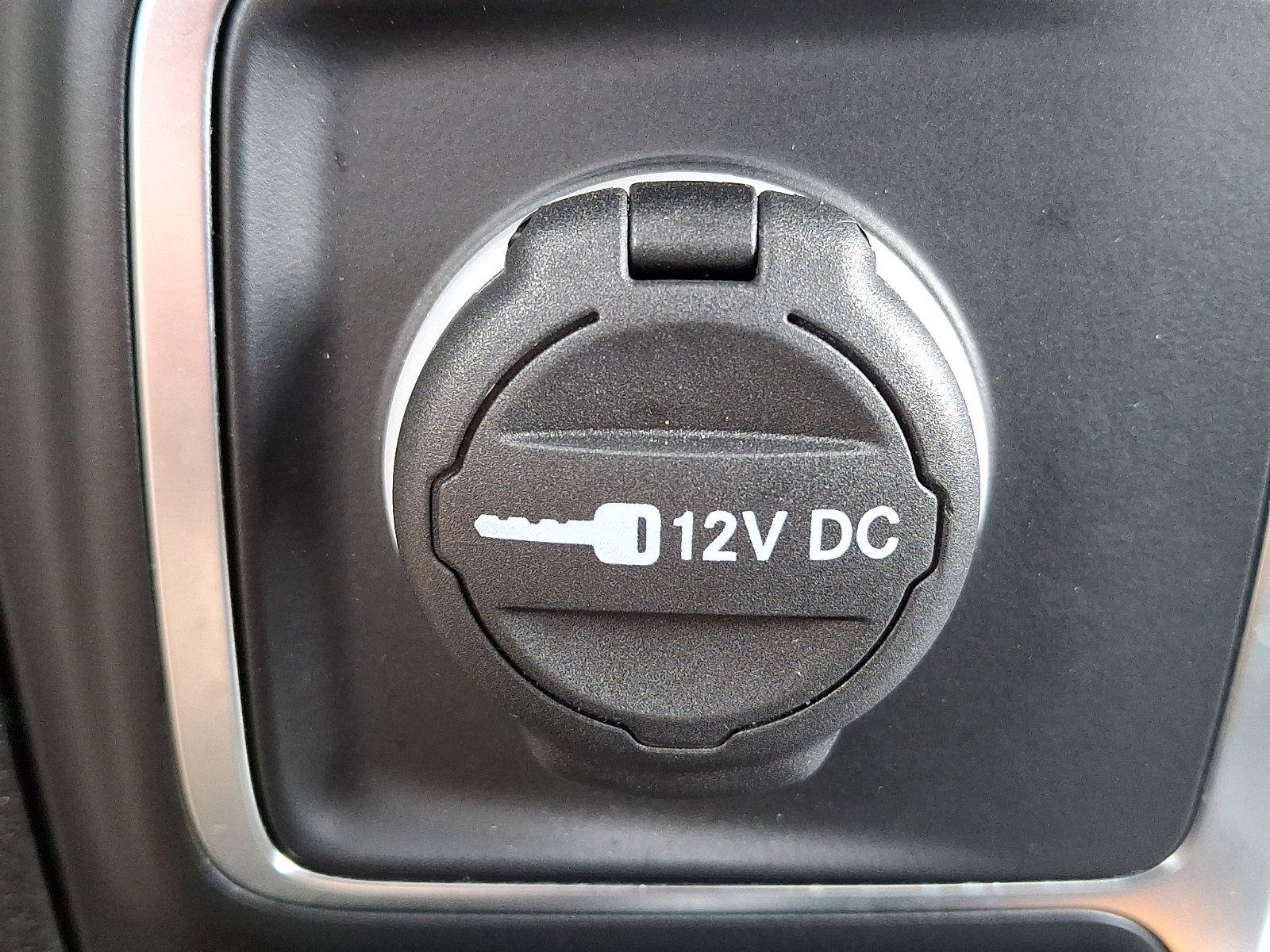 Used 2025 Jeep Wrangler Unlimited Rubicon image 24