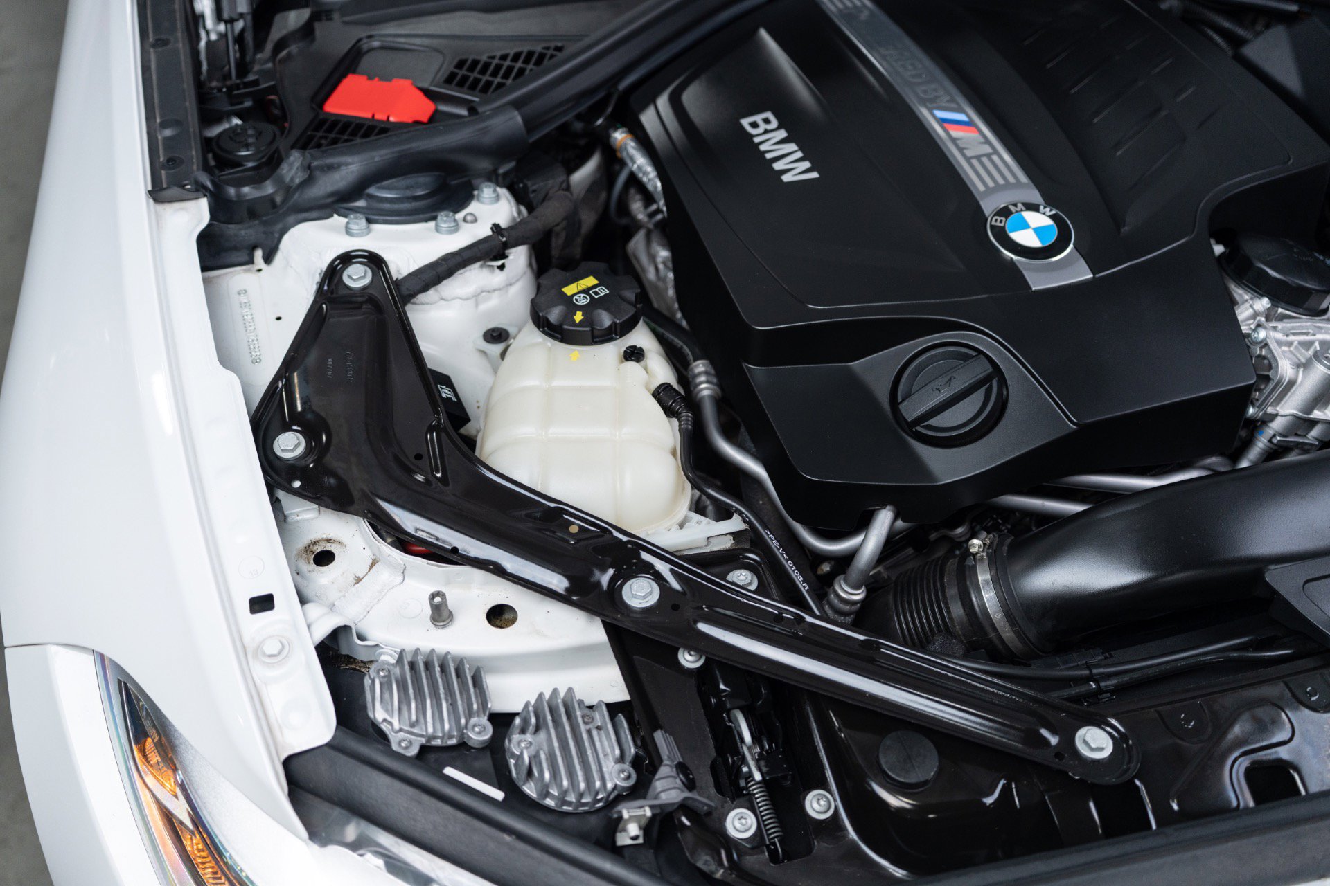 Used 2016 BMW M2 RWD image 18