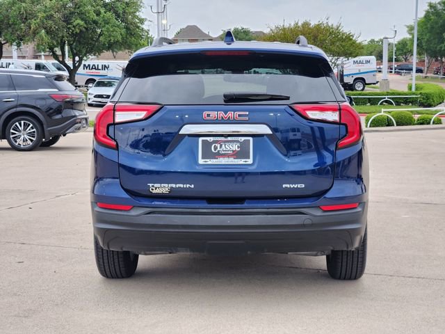 Used 2022 GMC Terrain SLE w/ Driver Convenience Package AWD/4WD image 13