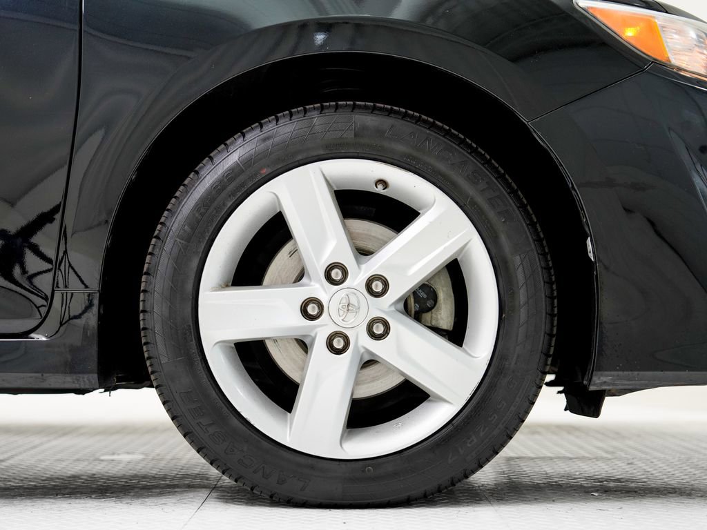 Used 2012 Toyota Camry SE image 26