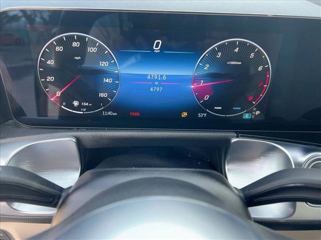 Used 2025 Mercedes-Benz GLB 250 4MATIC image 11