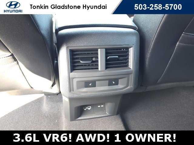 Used 2020 Volkswagen Atlas Cross Sport SEL Premium image 26