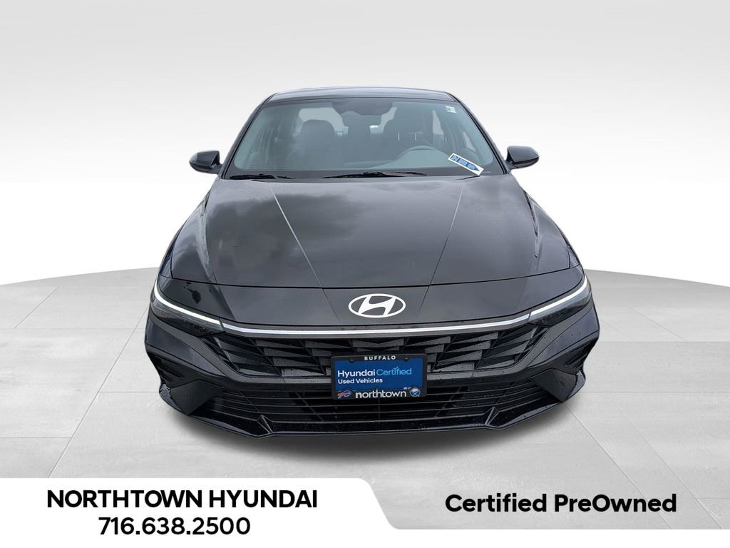 Certified 2025 Hyundai Elantra Sport FWD image 6