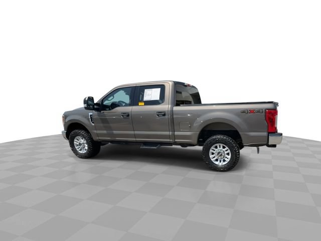 Used 2018 Ford F250 XLT AWD/4WD image 5
