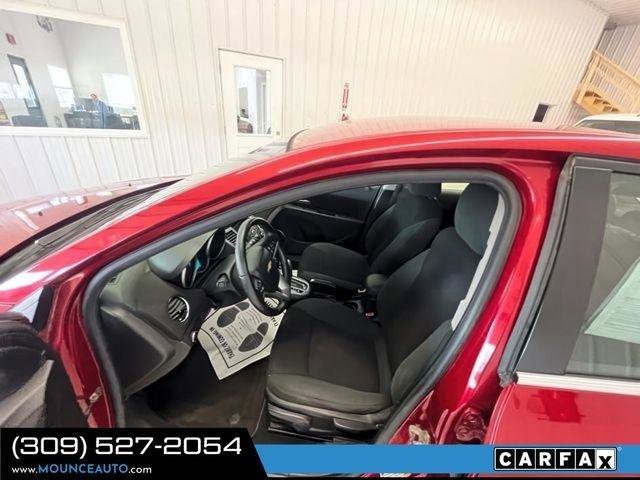 Used 2011 Chevrolet Cruze LT image 13