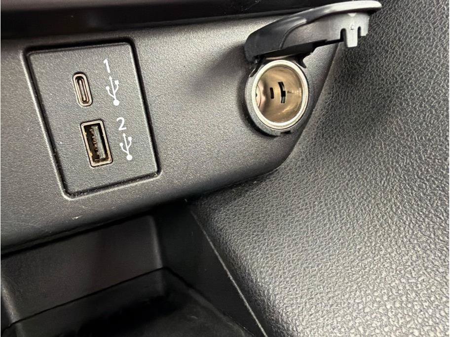 Used 2025 Nissan Leaf S FWD image 24